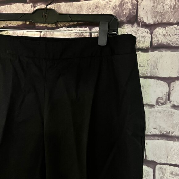 Talbots Black Curvy Fit Crop Pants Size 14 - Picture 3 of 10